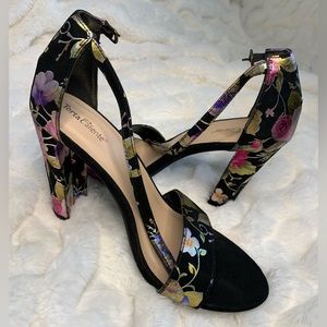 Fairly used Torta Caliente heels